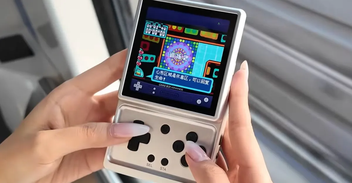Anbernic RG Rotate: New Square Handheld With Swiveling Screen Makes Game Boy Gaming Portable Again