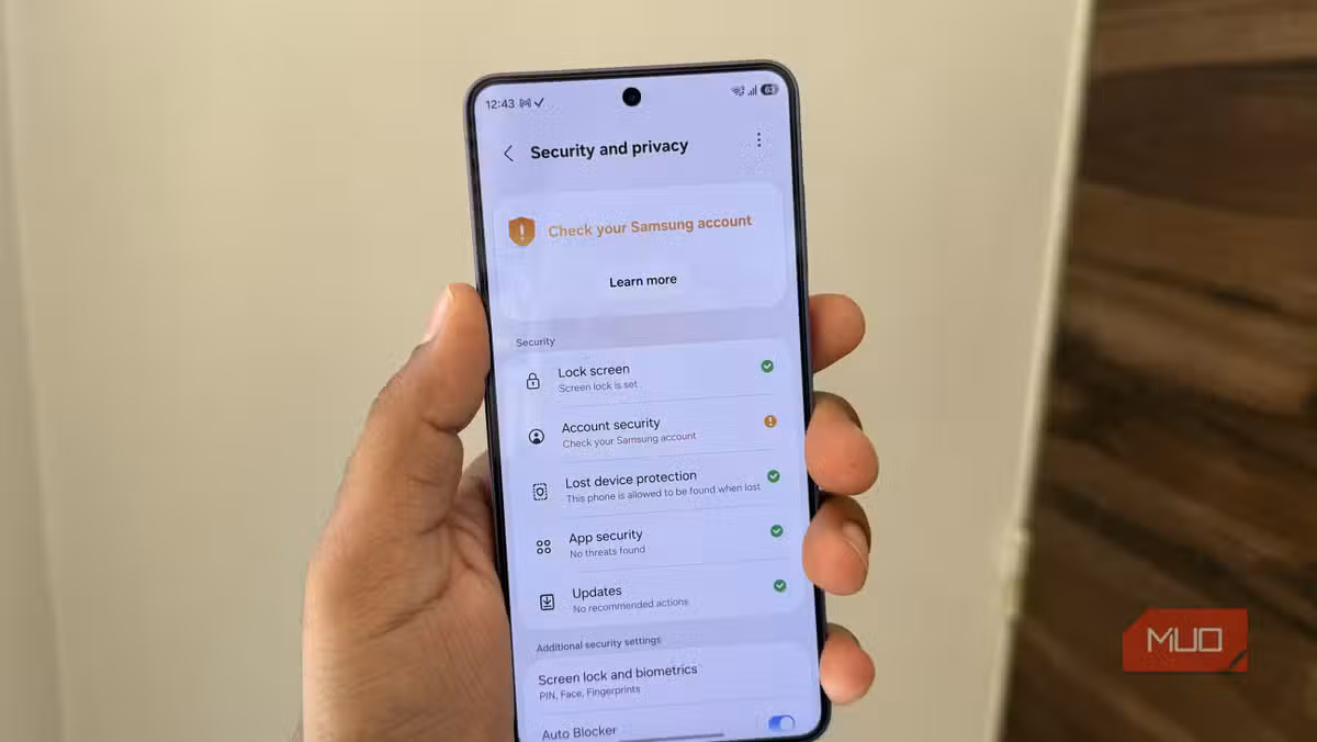 Samsung's security settings showing biometric options on a Galaxy device