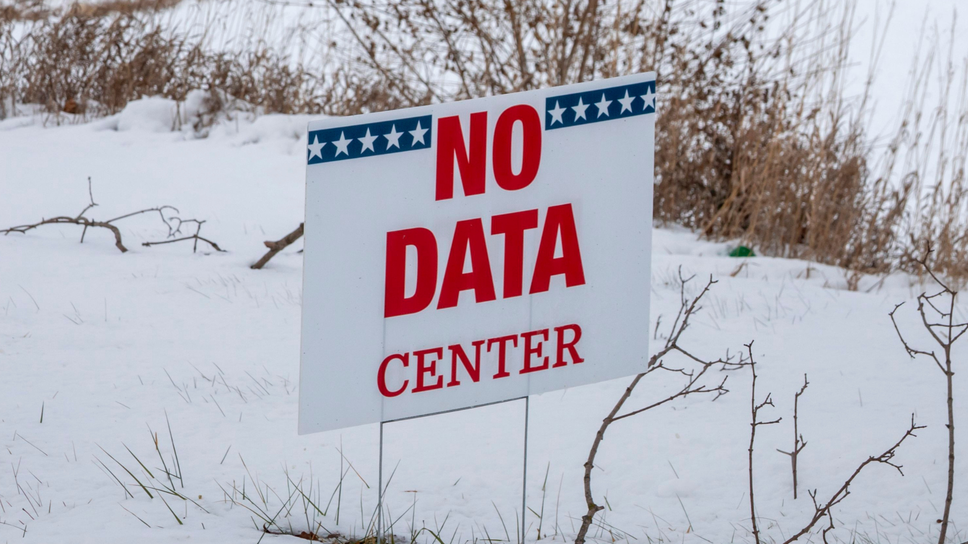 Michigan Towns Block AI Data Centers After $16B Override