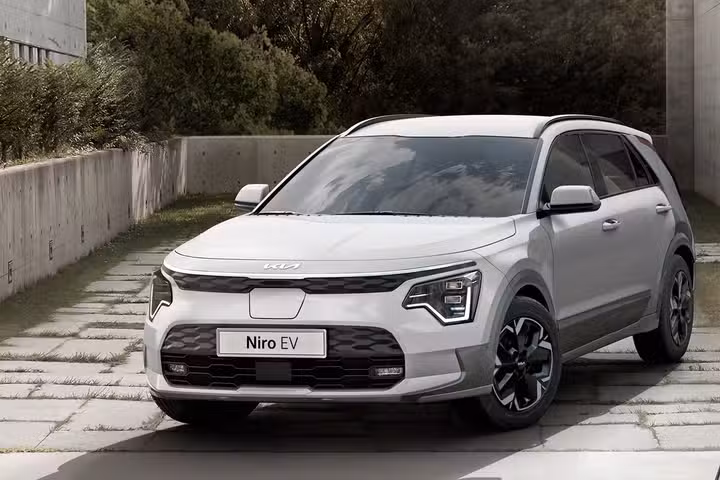 The 2026 Kia Niro EV offers compact-car dimensions with subcompact pricing