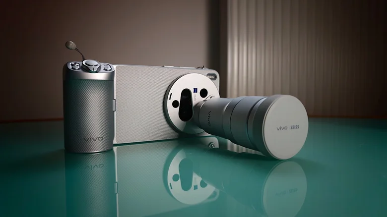 The teleconverter accessories for both phones extend zoom capabilities beyond built-in limits