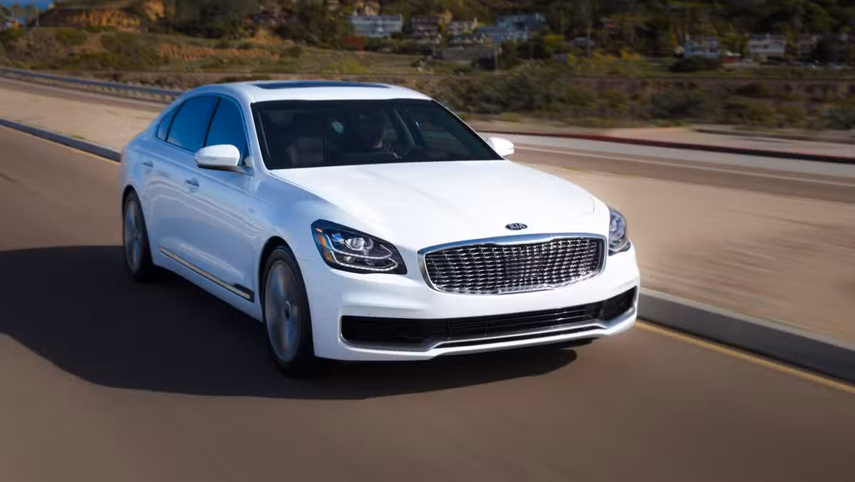 The 2019 Kia K900 shared its platform with the Genesis G90, delivering similar luxury at lower prices