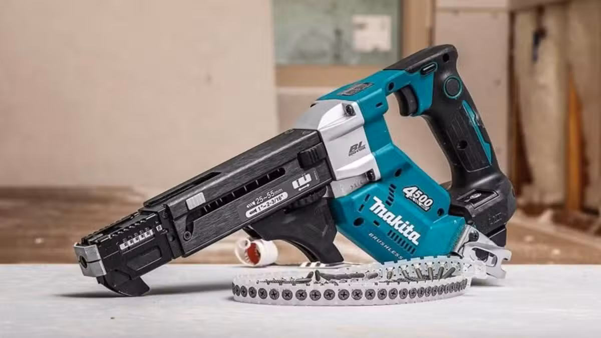 The autofeed system uses collated screw strips to eliminate repetitive hand motions