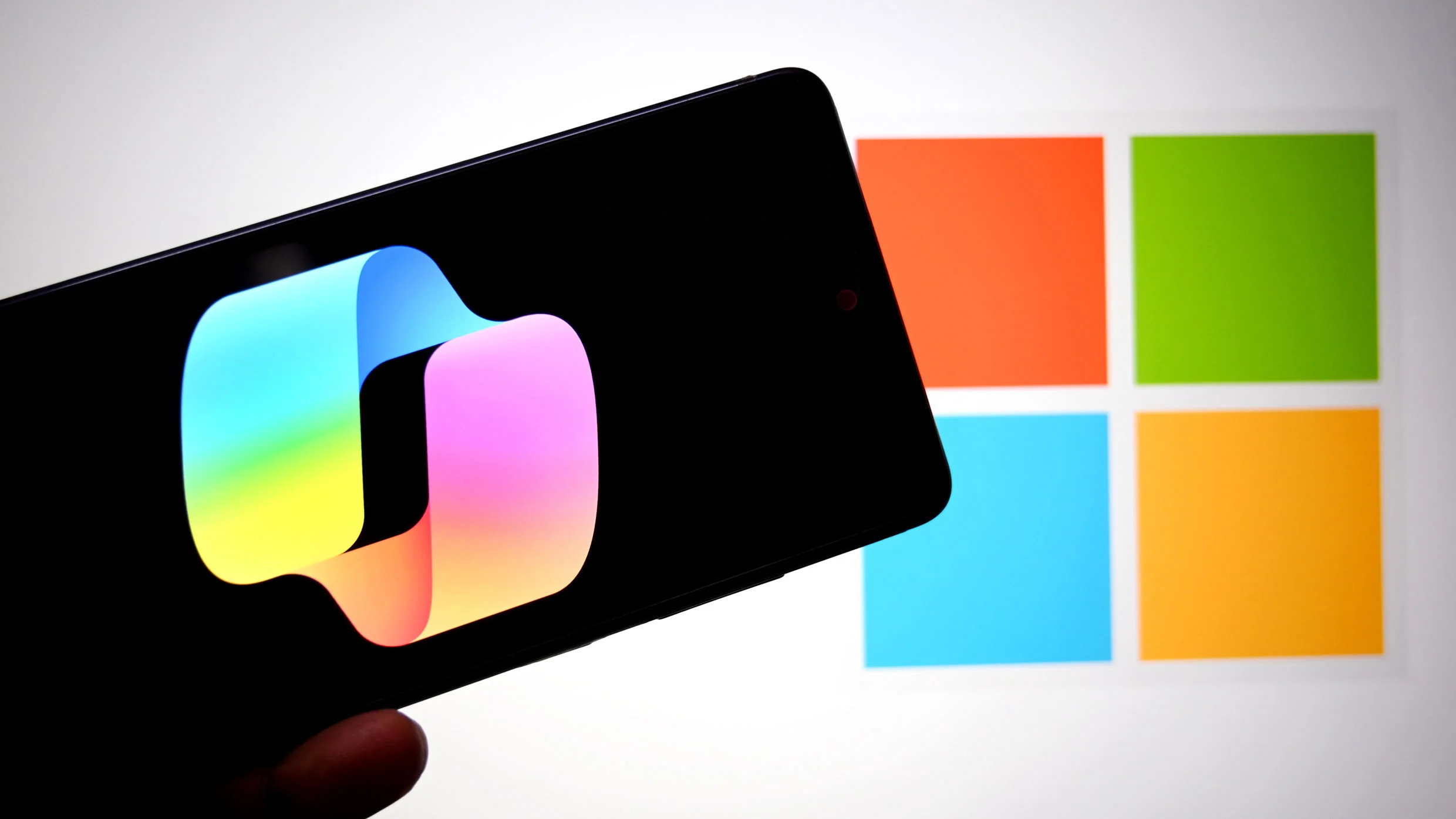 Microsoft Redesigns Copilot with Simpler UI and Faster Load Times