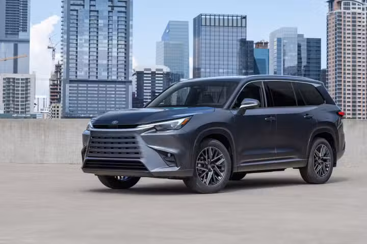 The 2026 Lexus TX shares its platform with the Toyota Grand Highlander