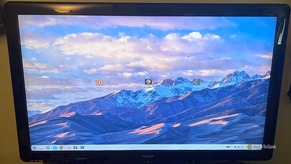 Kdenlive running on a Linux desktop with multi-track timeline and effects panel
