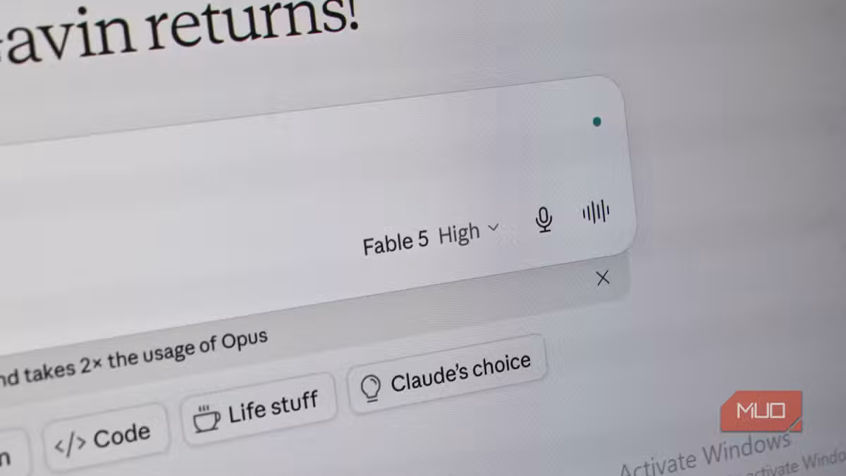 Selecting Fable 5 in the Claude interface