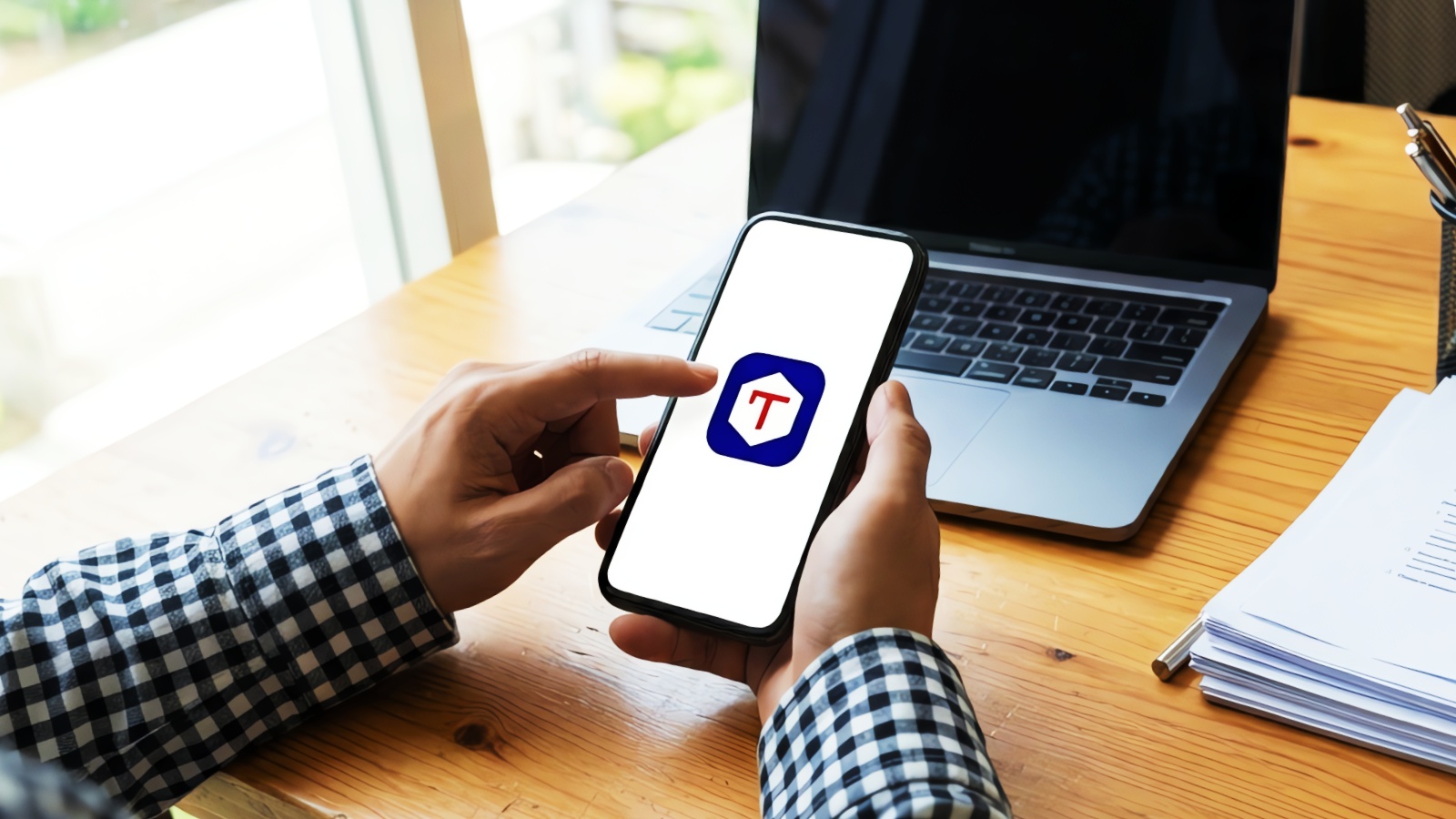 French Govt Tchap Breach Exposes 73,000 Civil Servant Accounts