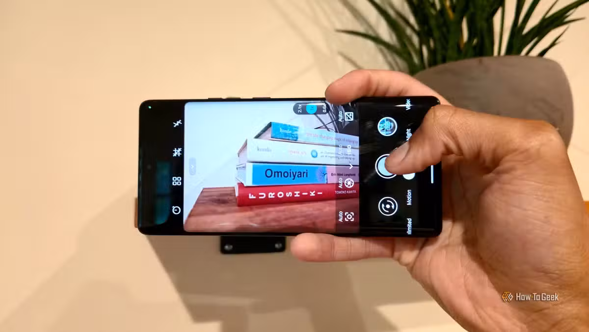 Using PhotonCamera on a Moto device running a custom ROM