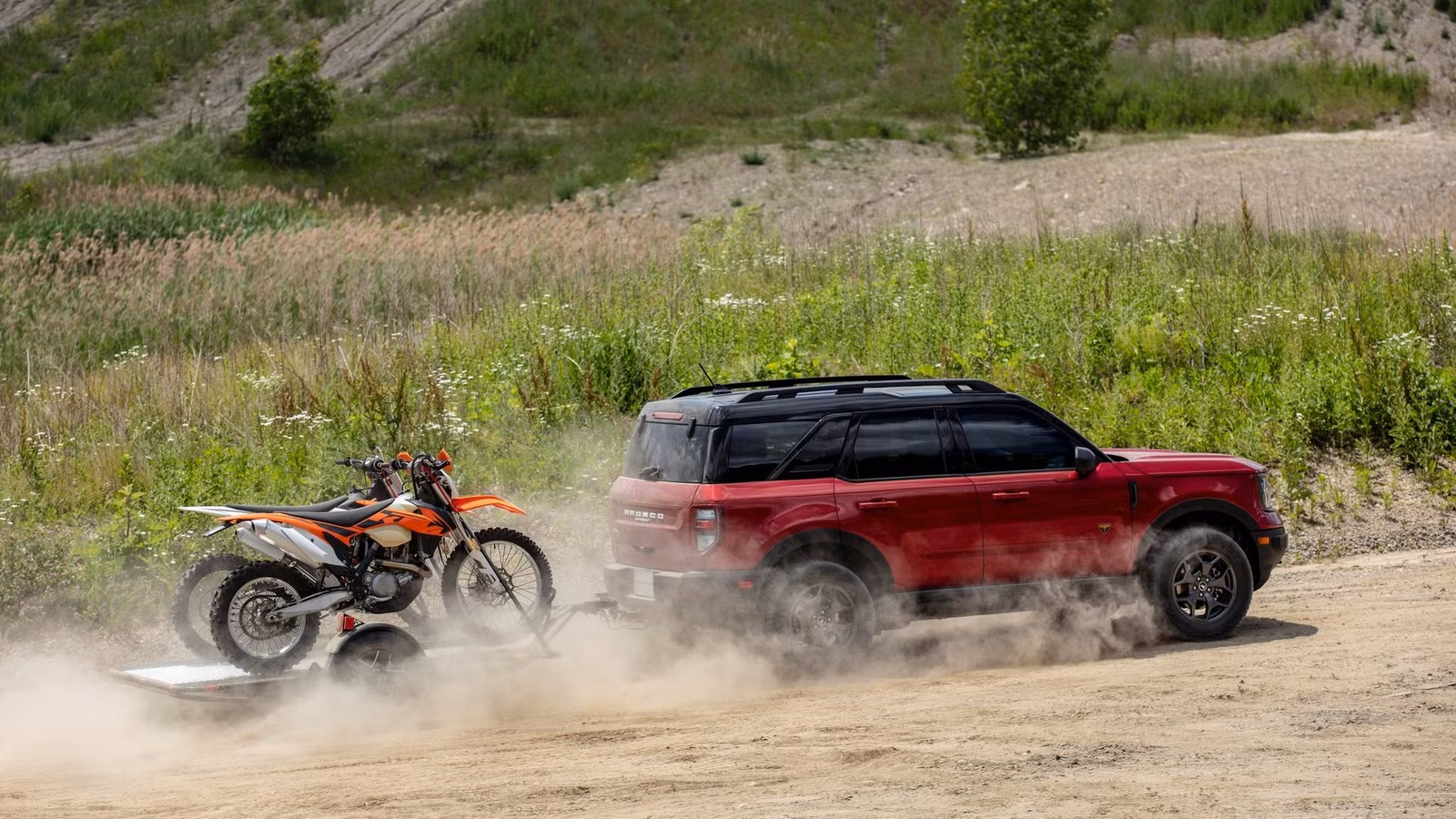 2026 Ford Bronco Sport vs RAV4: same price, more trail
